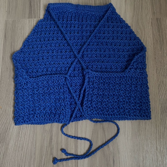 Crochet tank top - Picture 1 of 3